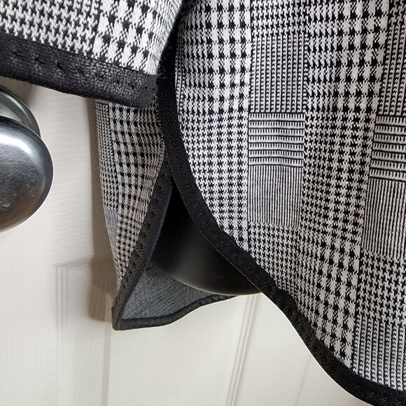 Max Studio Nwt houndstooth plaid knit top large - Picture 3 of 6